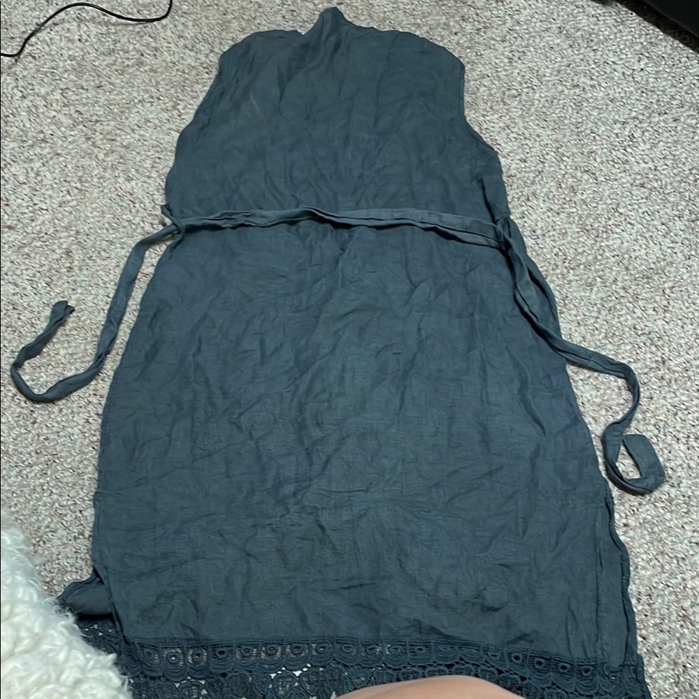 100% linen and lace Gray Sleeveless midi Dress - Picture 11 of 11